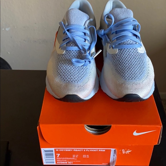Nike odyssey react 2 flyknit - Picture 4 of 4
